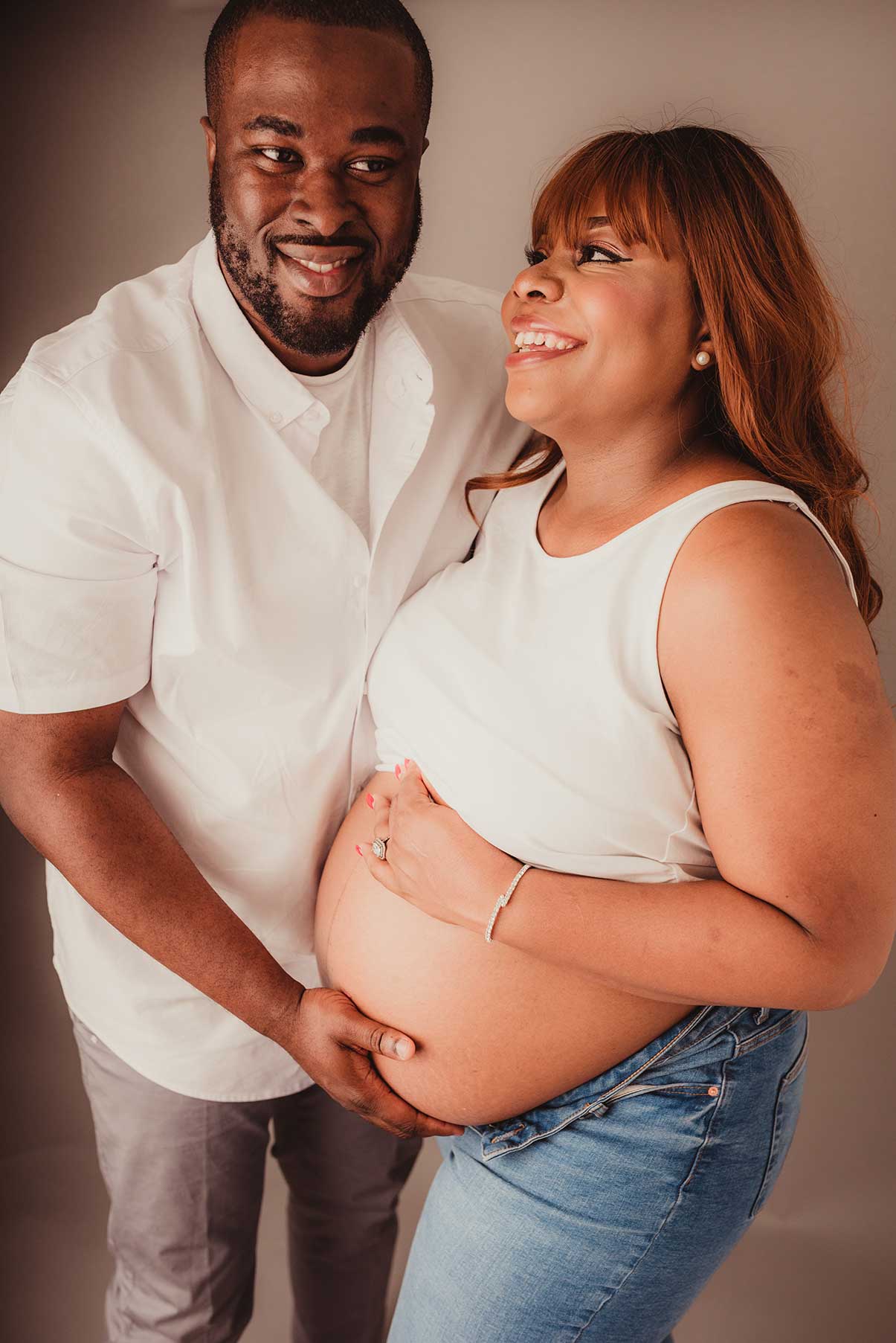 Outdoor maternity photoshoot, Appleberry studio, Egerton, Bolton